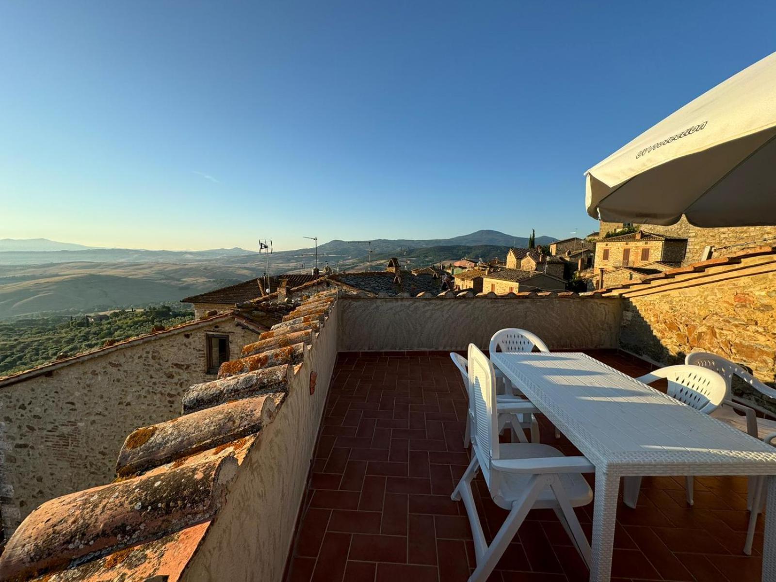 카스틸리오니도르시아 La Terrazza Sulla Val D'Orcia 아파트 외부 사진